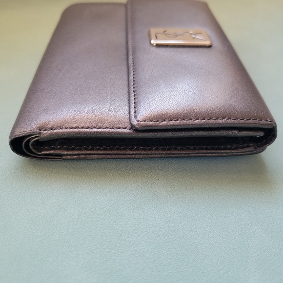 Yves Saint Laurent YSL Logo Plate Bi-Fold Wallet Leather Pewter Silver Hardware - Picture 9 of 12
